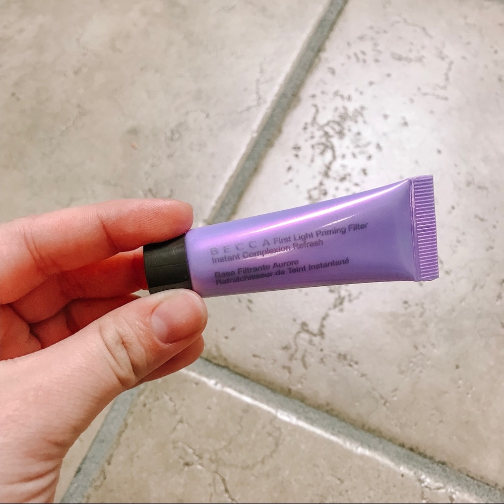 ✨ BECCA First Light Priming Filter (travel size) ✨